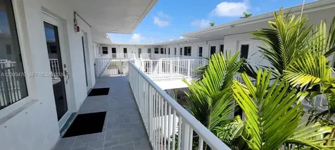 1719 Wiley Street Hollywood FL 33020