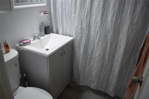 841 Hialeah Drive Hialeah FL 33010