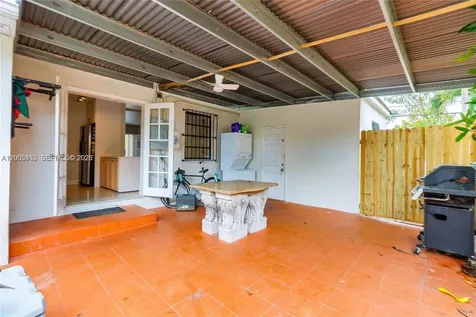 14601 NW 10th Avenue Miami FL 33168