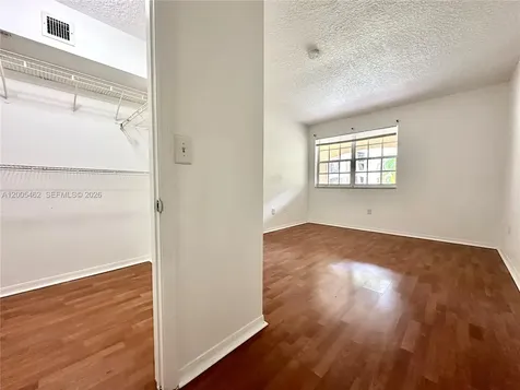 215 SW 117th Terrace Pembroke Pines FL 33025
