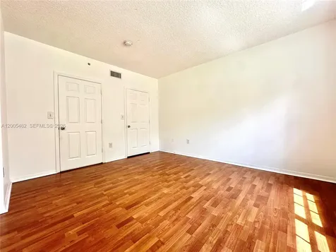 215 SW 117th Terrace Pembroke Pines FL 33025