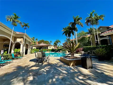 215 SW 117th Terrace Pembroke Pines FL 33025