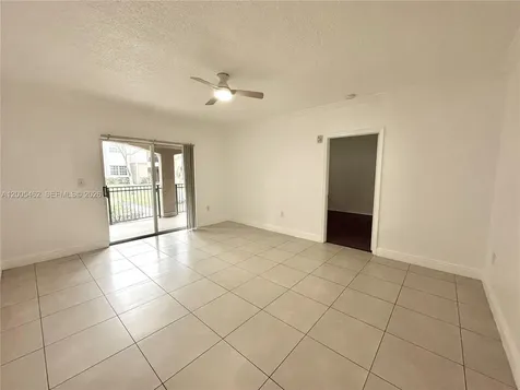 215 SW 117th Terrace Pembroke Pines FL 33025