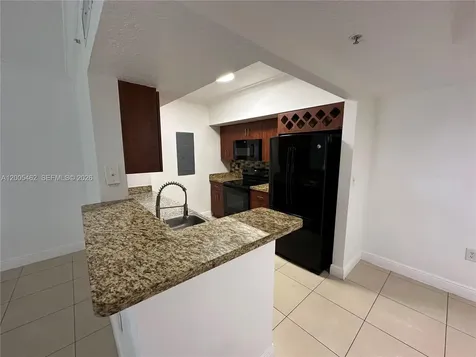 215 SW 117th Terrace Pembroke Pines FL 33025