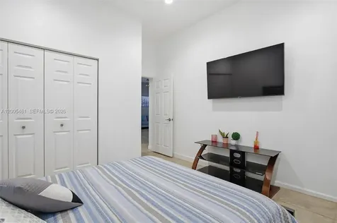 3518 W 86th Terrace Hialeah FL 33018