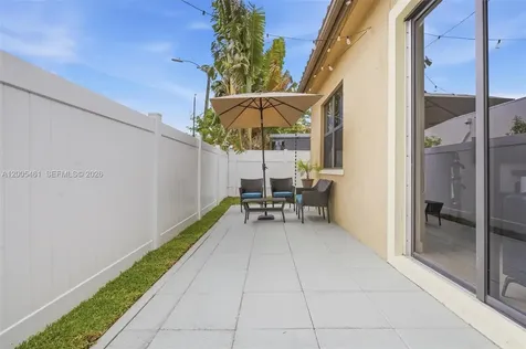 3518 W 86th Terrace Hialeah FL 33018