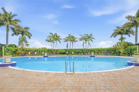 3518 W 86th Terrace Hialeah FL 33018