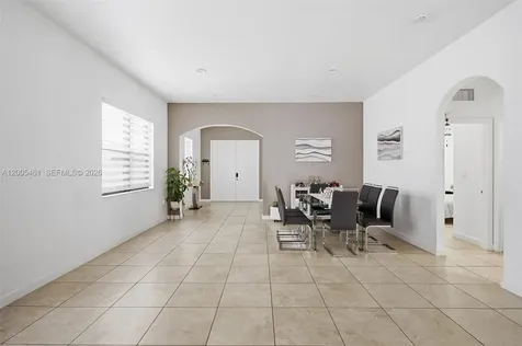 3518 W 86th Terrace Hialeah FL 33018