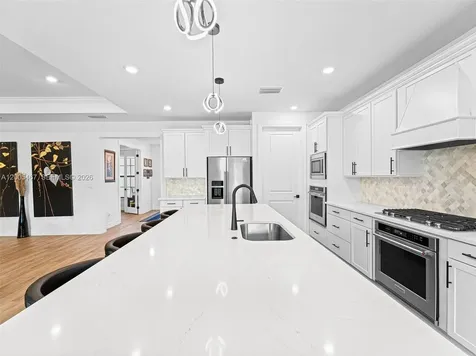 4569 N Silverwood Lane Oakland Park FL 33309