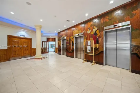 3725 S Ocean Drive Hollywood FL 33019