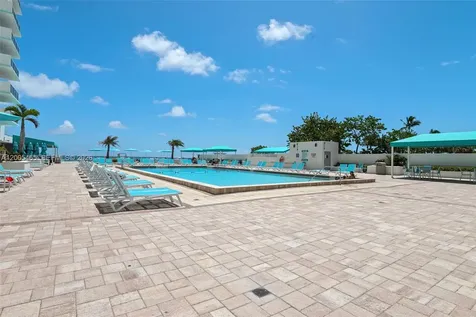 3725 S Ocean Drive Hollywood FL 33019