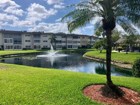 4800 NW 35th Street Lauderdale Lakes FL 33319