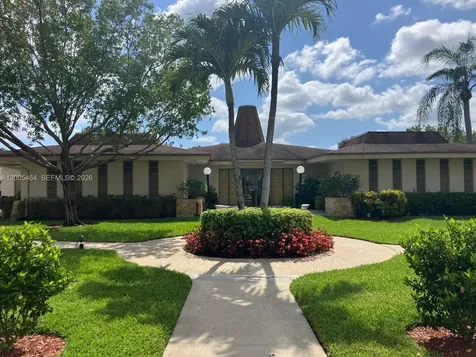 4800 NW 35th Street Lauderdale Lakes FL 33319