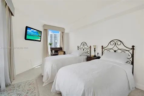 3370 Hidden Bay Drive Aventura FL 33180