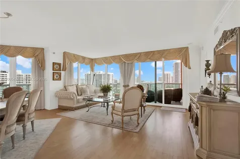 3370 Hidden Bay Drive Aventura FL 33180