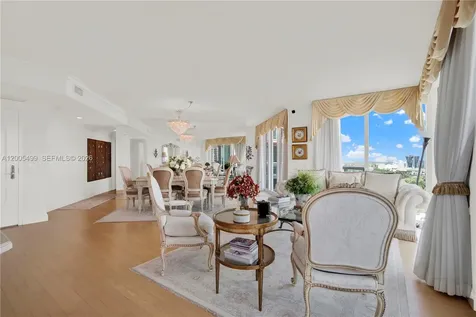 3370 Hidden Bay Drive Aventura FL 33180