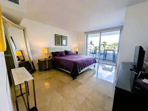 5161 Collins Avenue Miami Beach FL 33140