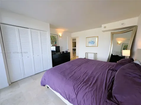 5161 Collins Avenue Miami Beach FL 33140