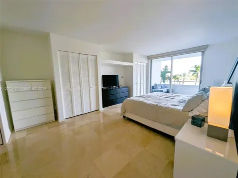 5161 Collins Avenue Miami Beach FL 33140