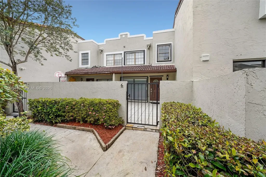 10535 SW 154th Court Miami FL 33196