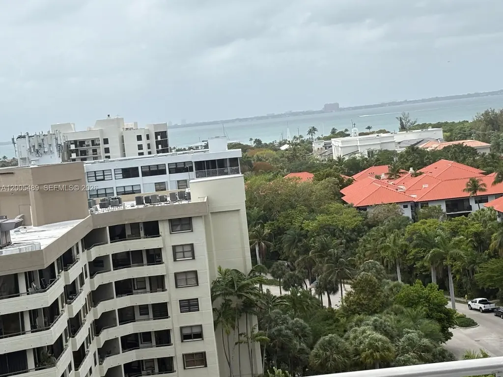 199 Ocean Lane Drive Key Biscayne FL 33149
