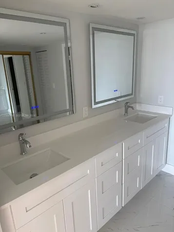199 Ocean Lane Drive Key Biscayne FL 33149