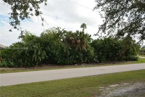 4114 Palm Punta Gorda FL 33950