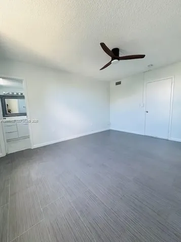 North Miami FL 33181