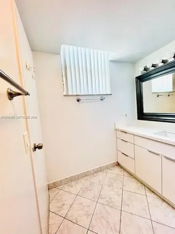 North Miami FL 33181