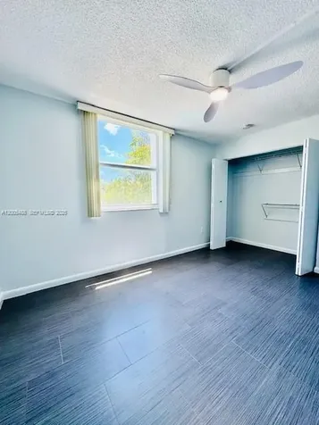 North Miami FL 33181