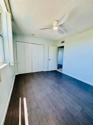 North Miami FL 33181