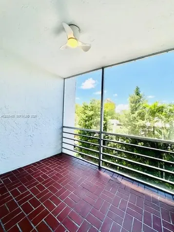 North Miami FL 33181