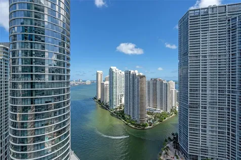 200 Biscayne Boulevard Way Miami FL 33131