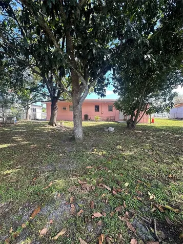 3501 NW 171st Terrace Miami Gardens FL 33056