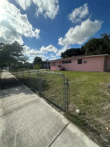 3501 NW 171st Terrace Miami Gardens FL 33056