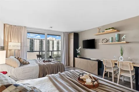 19201 Collins Avenue Sunny Isles Beach FL 33160