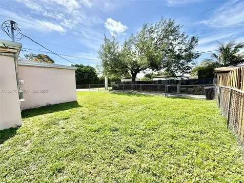 1698 NE 177th Street North Miami Beach FL 33162