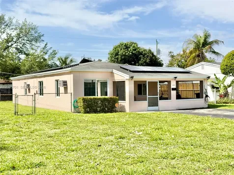 1698 NE 177th Street North Miami Beach FL 33162