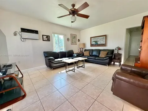 1698 NE 177th Street North Miami Beach FL 33162