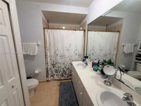 13865 SW 275th Terrace Homestead FL 33032