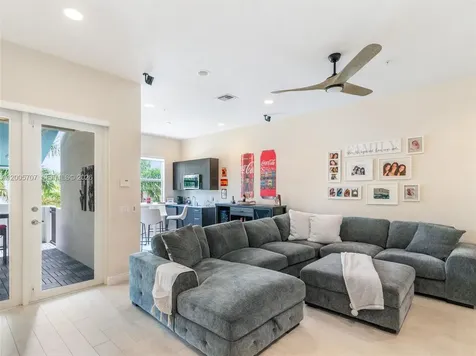 12417 NW 17th Manor Pembroke Pines FL 33028