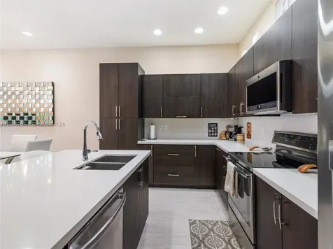 12417 NW 17th Manor Pembroke Pines FL 33028
