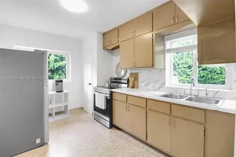 231 NE 43rd Street Miami FL 33137