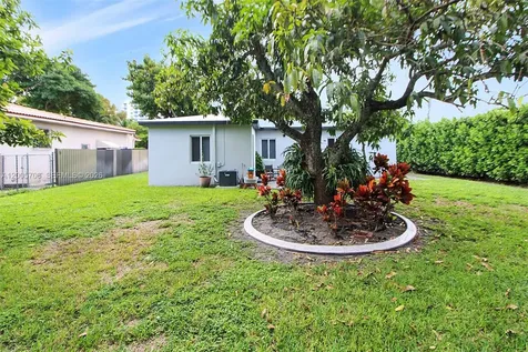 231 NE 43rd Street Miami FL 33137