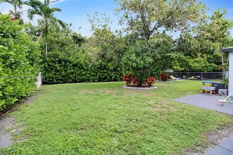 231 NE 43rd Street Miami FL 33137
