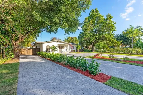 1075 NE 12 Avenue Homestead FL 33030