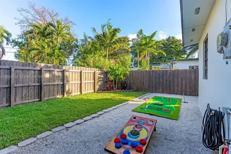 1075 NE 12 Avenue Homestead FL 33030