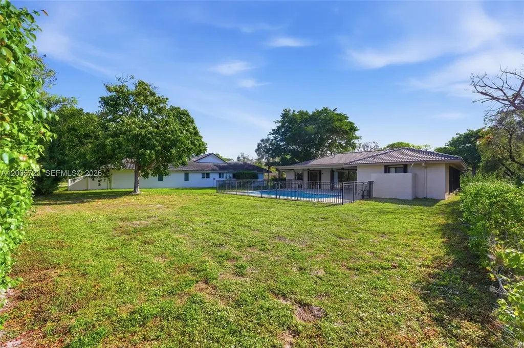120 NW 84th Way Coral Springs FL 33071