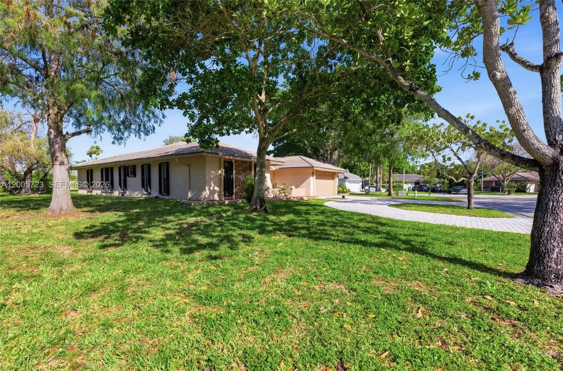 120 NW 84th Way Coral Springs FL 33071
