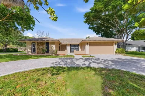 120 NW 84th Way Coral Springs FL 33071